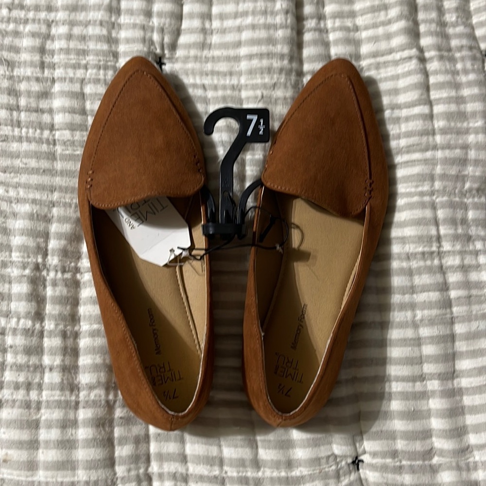 Camel Flats 7.5